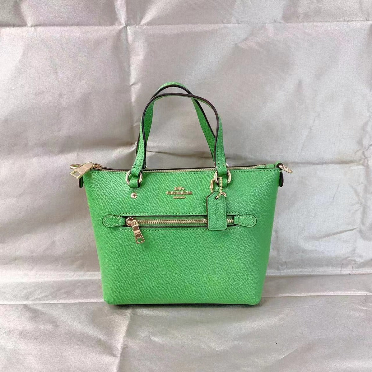 Coach CA844 Mini Gallery Crossbody In IM/Neon Green Coach CA844 Mini Gallery Crossbody In IM/Neon Green